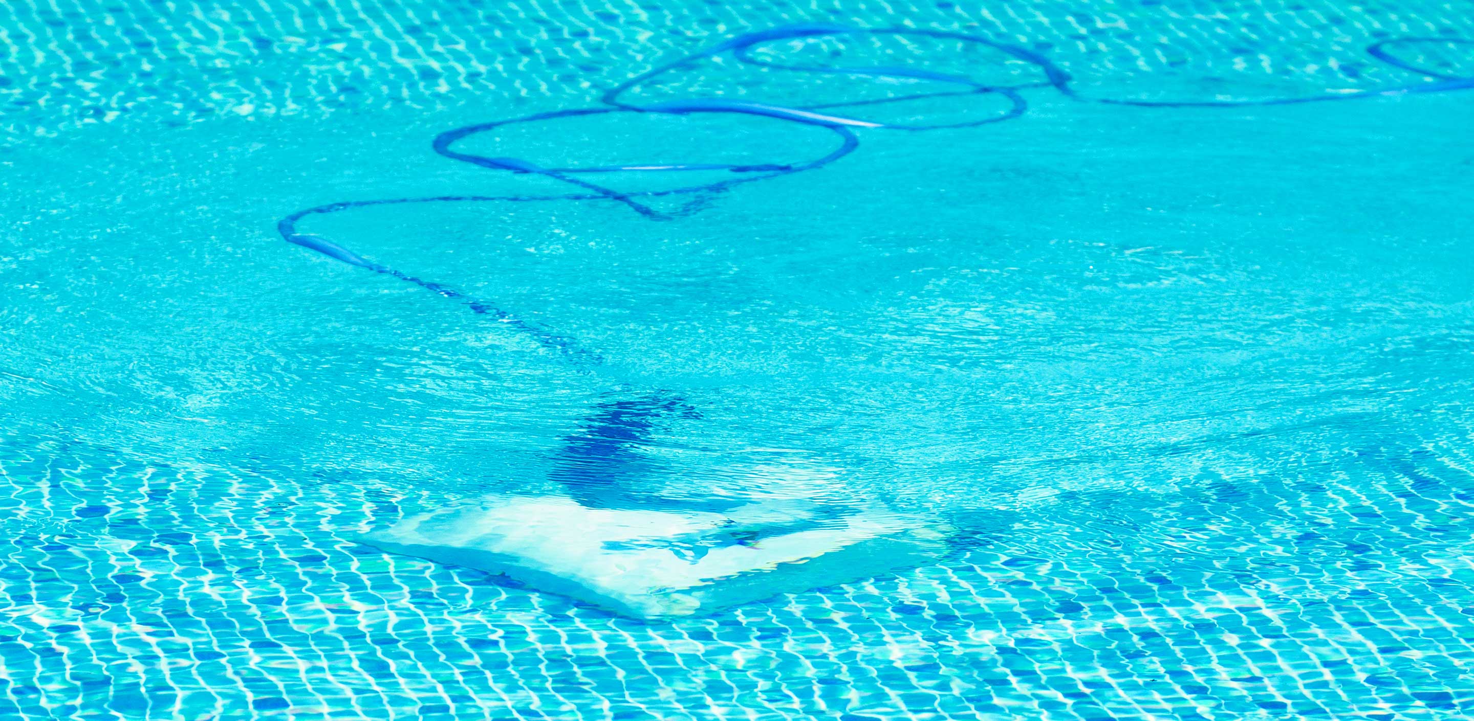 Wikipool, Checklista för poolskötsel, pooldammsugare, Pool store